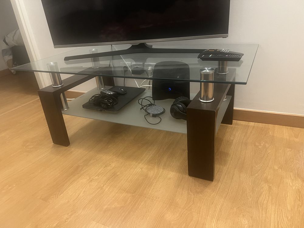 Vendo mesa de vidro centro para sala