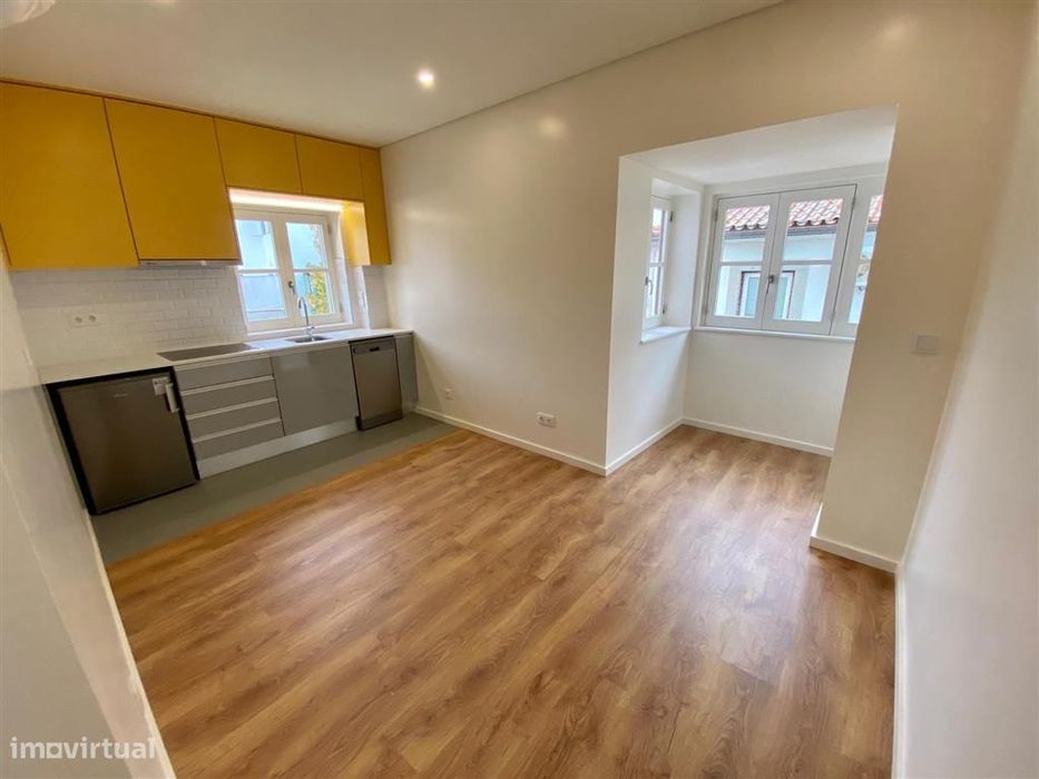 Apartamento T3 p/ arrendar no Centro de Viana do Castelo