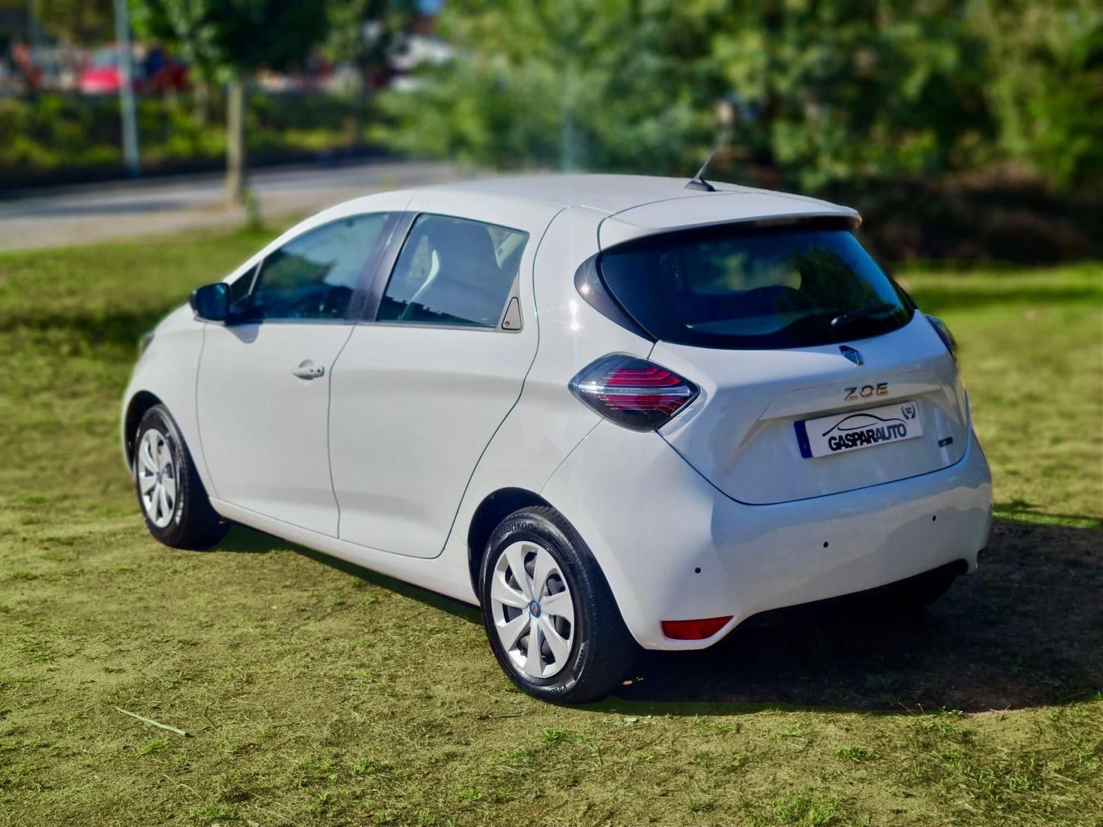 Renault Zoe Life 50 KWH c/ bateria própria IVA DEDUTÍVEL