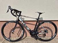 Rower szosowy full carbon, koła carbon Cube Attain