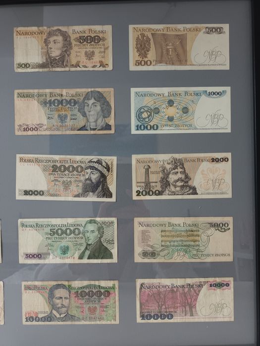 Banknoty PRL w ramie