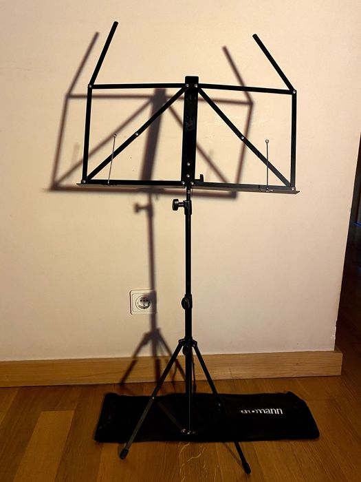 Estante Musica Thomann