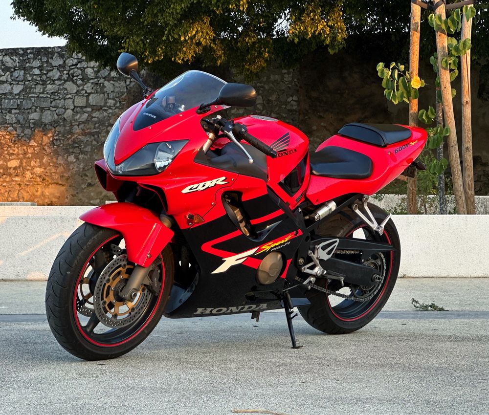 Honda Cbr 600 F Sport