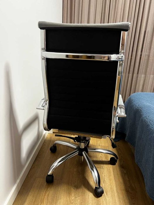 Кресло офисное \ рабочее серое тканевое