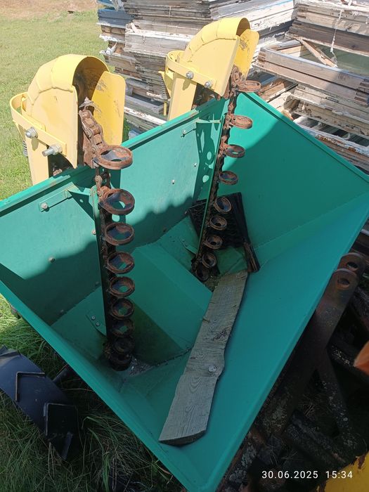 Картоплесаджалка,картоплекопалка,навісне знаряддя до трактора