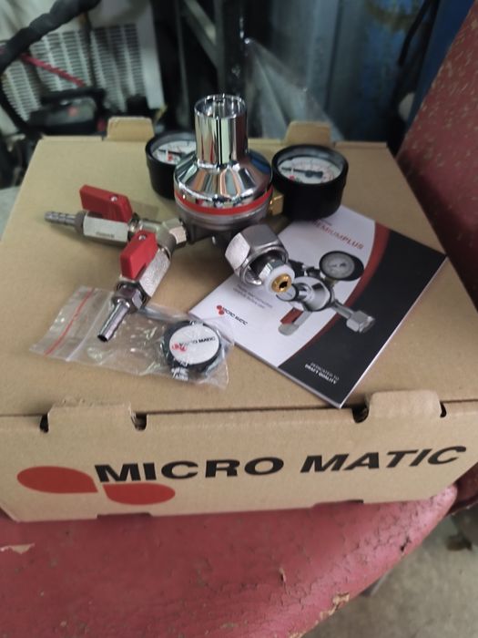 Продам баллон с редуктором