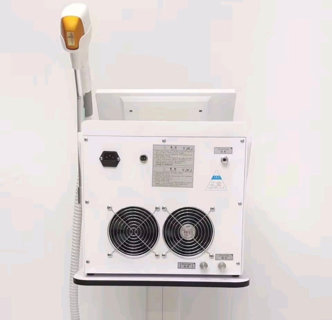 Laser díodo tripla onda