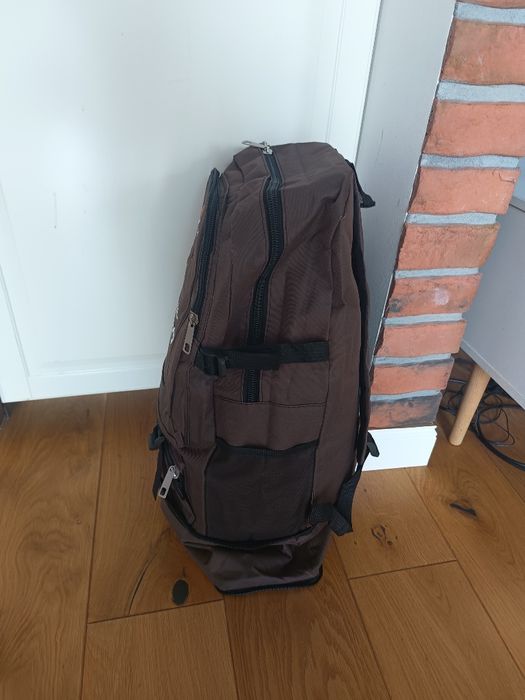 Plecak turystyczny, trekkingowy, duży, lekki, pojemny, w góry, outdoor