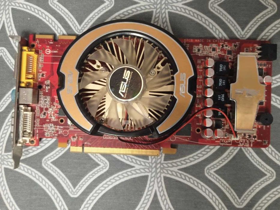 Видеокарта Asus Radeon HD3870 в отличном состоянии