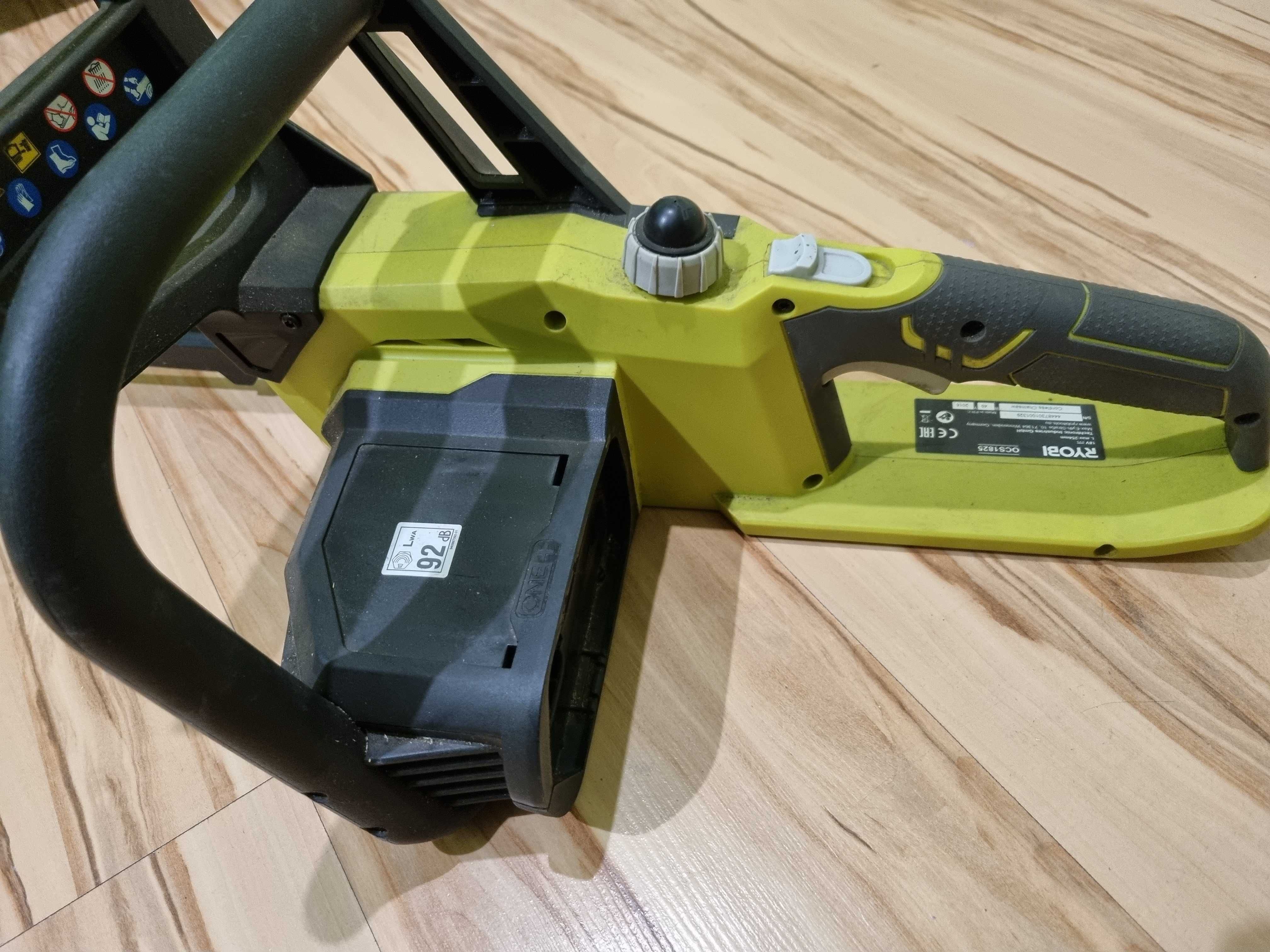 Pilarka ryobi 18v