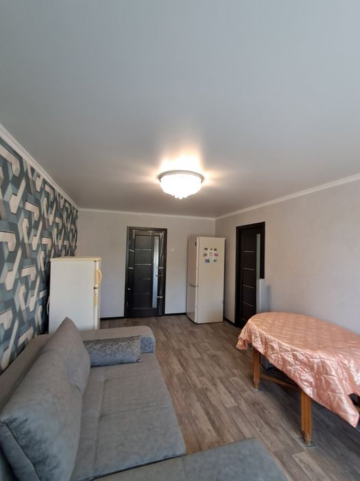 Продам уютную 3-х комнатную квартиру на Молодежке