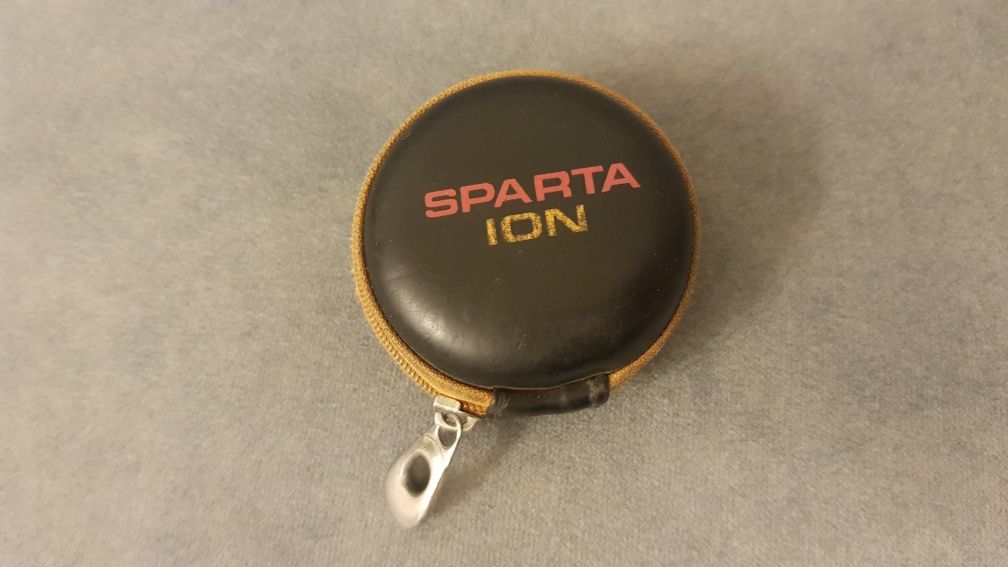 Etui, case, pokrowiec na display ION Sparta