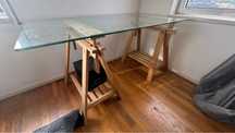 Secretaria de vidro