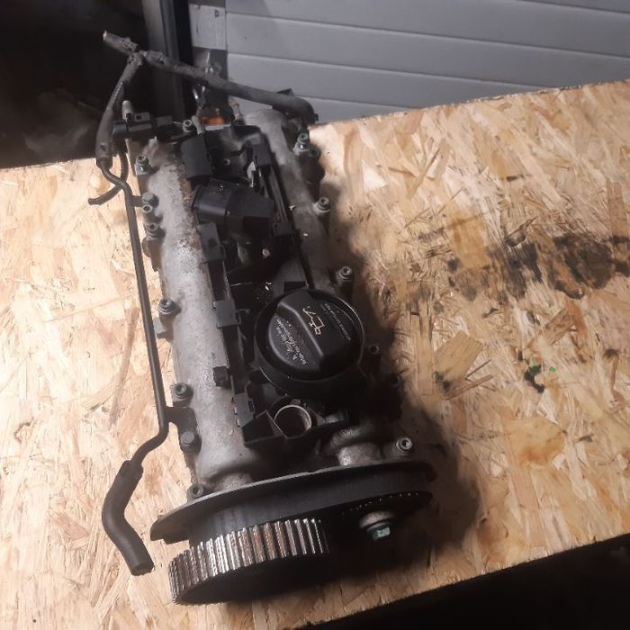 WAŁKI ROZRZĄDU Z OBUDOWĄ  VW GOLF IV BORA 1.4 16V