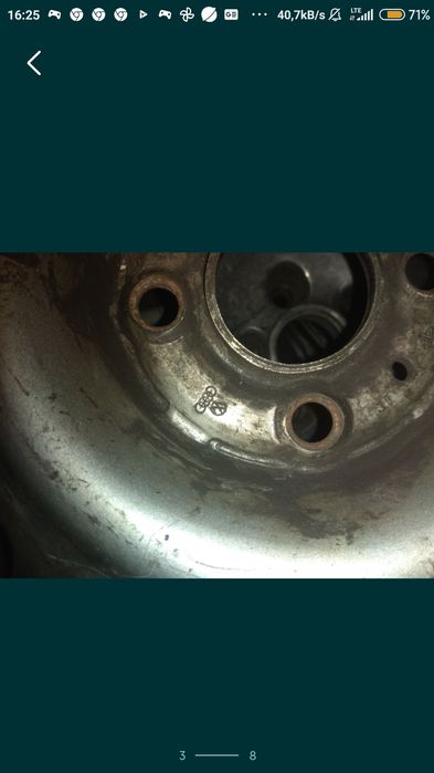 Koła stalowe razem z oponą.