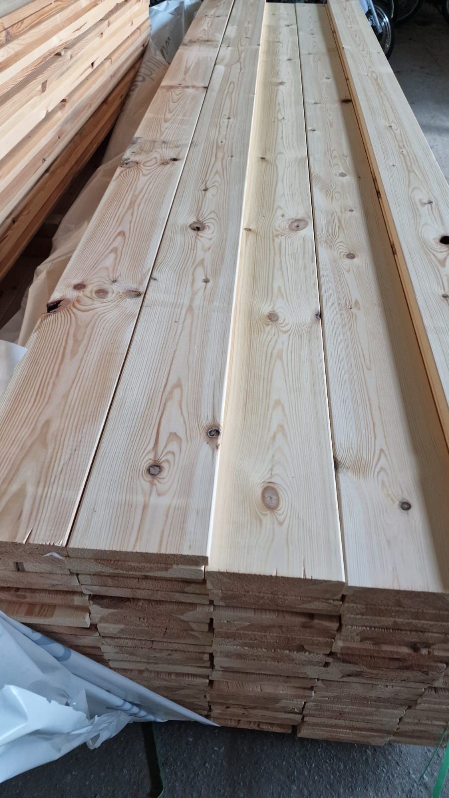 Drewno suszone strugane deski kozły od 1350 zl m3