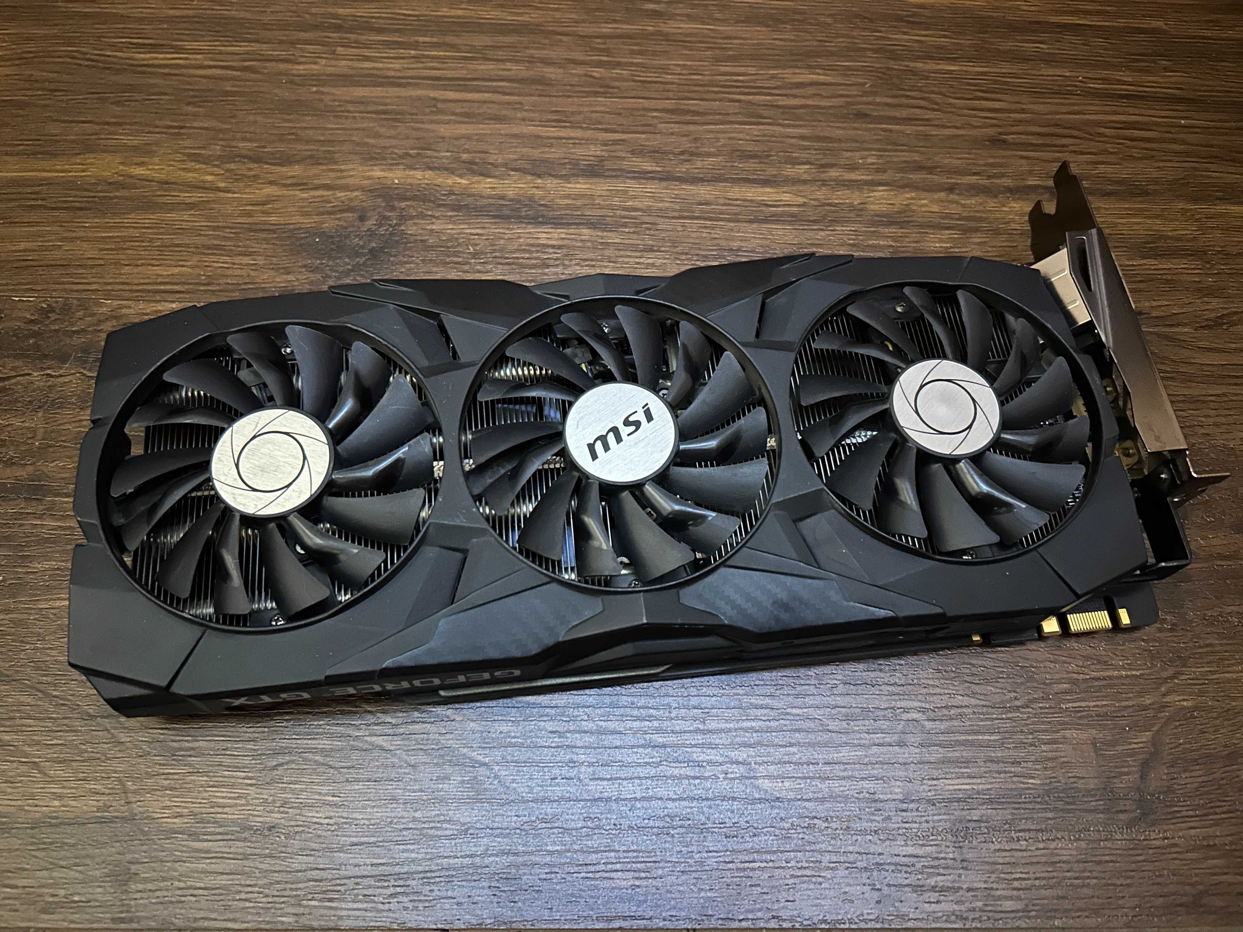 Гарантия! Игровая видеокарта Nvidia GeForce GTX RTX
