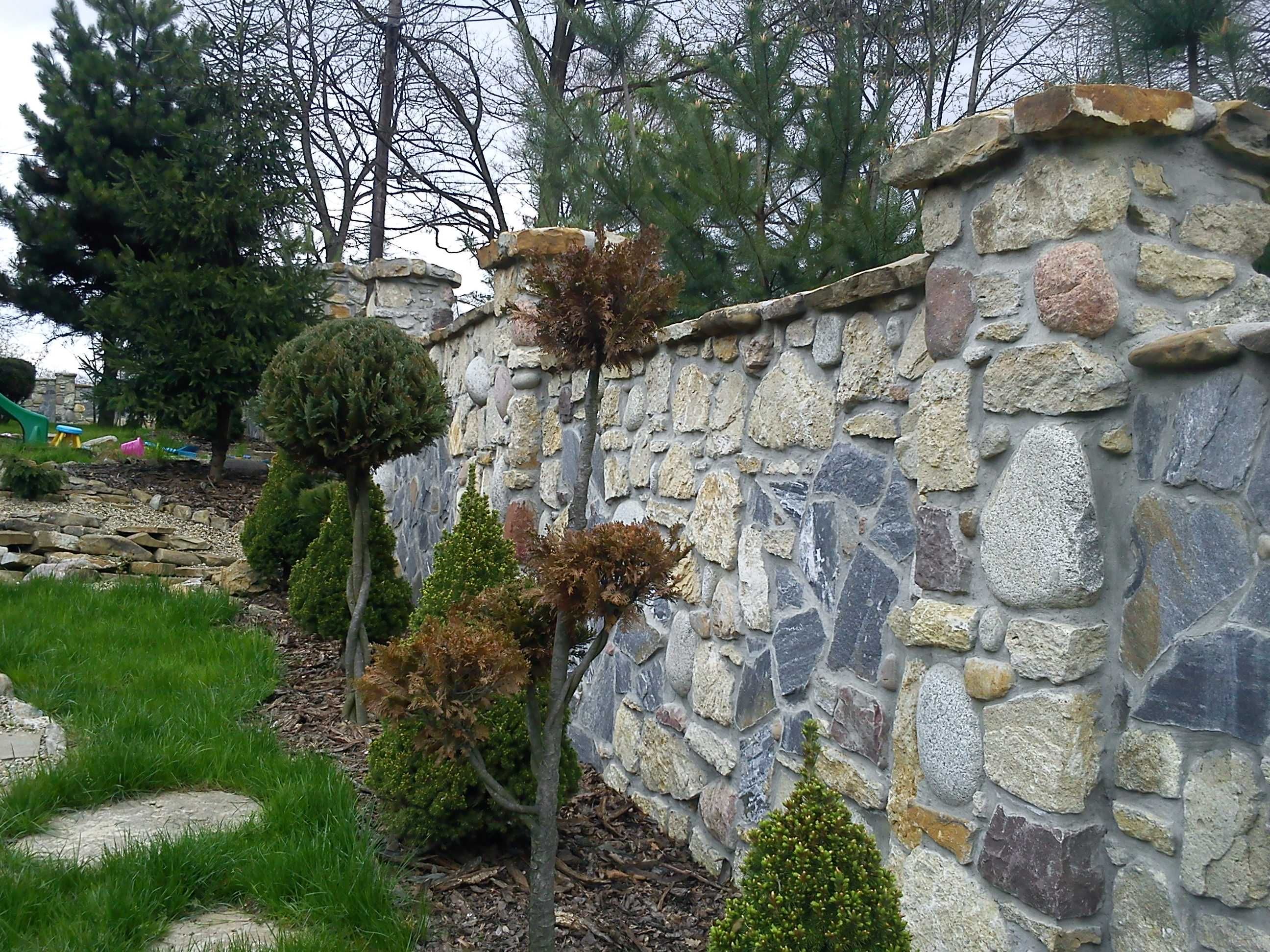 Murowanie z cegły lub kamienia. Wędzarnie, ogrodzenia, grille, kominki