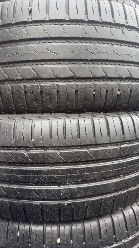 265/65/17 Nokian