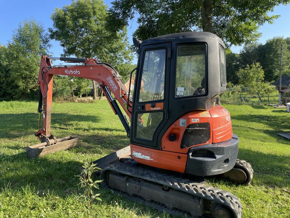 Продам мініескаватор кубота