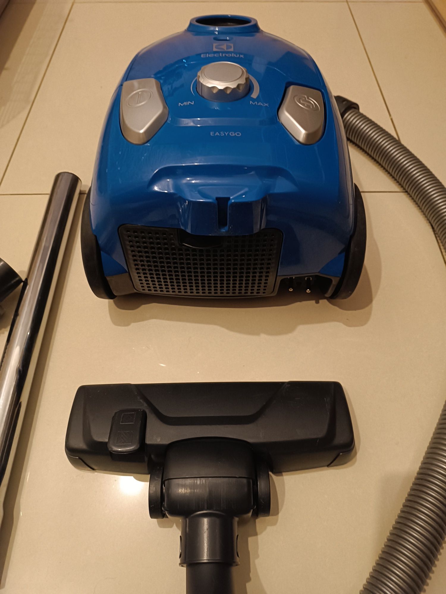 " Odkurzacz Electrolux EEG Easy Go