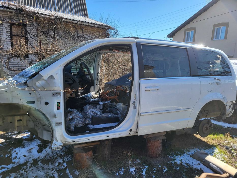 Розборка Додж Гранд Караван 2018