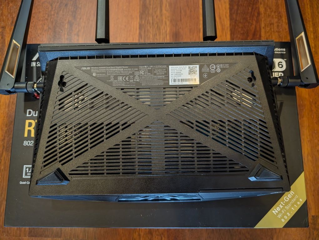 Wifi 6 роутер ASUS RT-AX880 (A1.1)