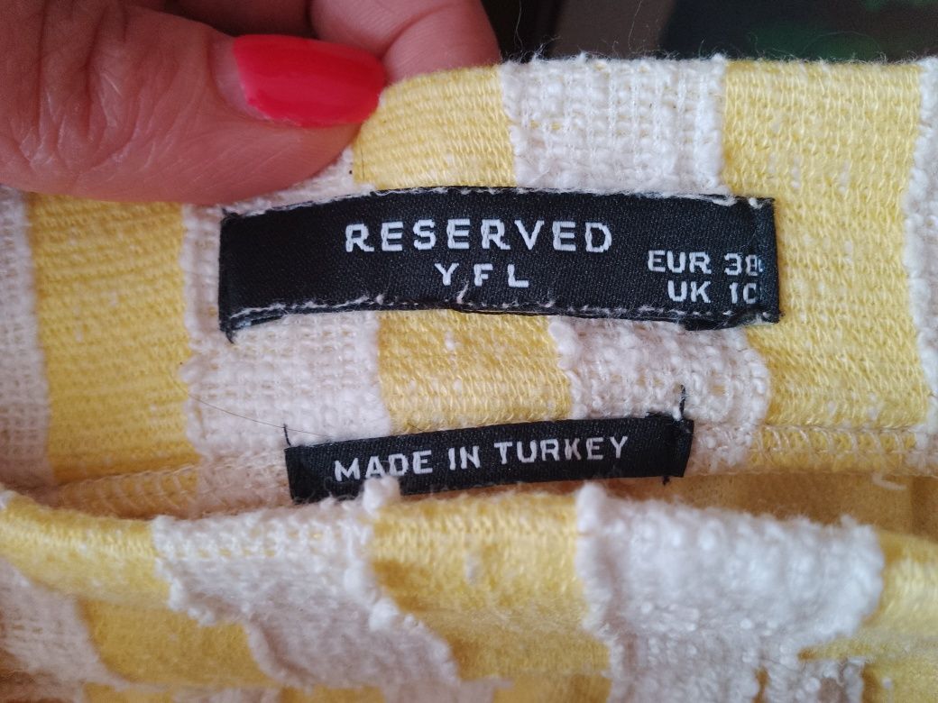 Spódniczka rozm. 38 Reserved made in turkey Jennifer Lopez Delola