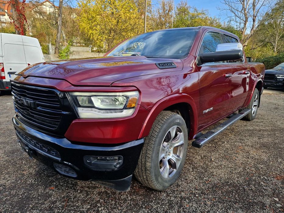 RAM 1500 5.7 401 KM. Laramie. Kamera