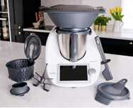 Thermomix TM6 NOWY OD RĘKI , GRATIS obieraczka !!! Pełna gwarancja!!
