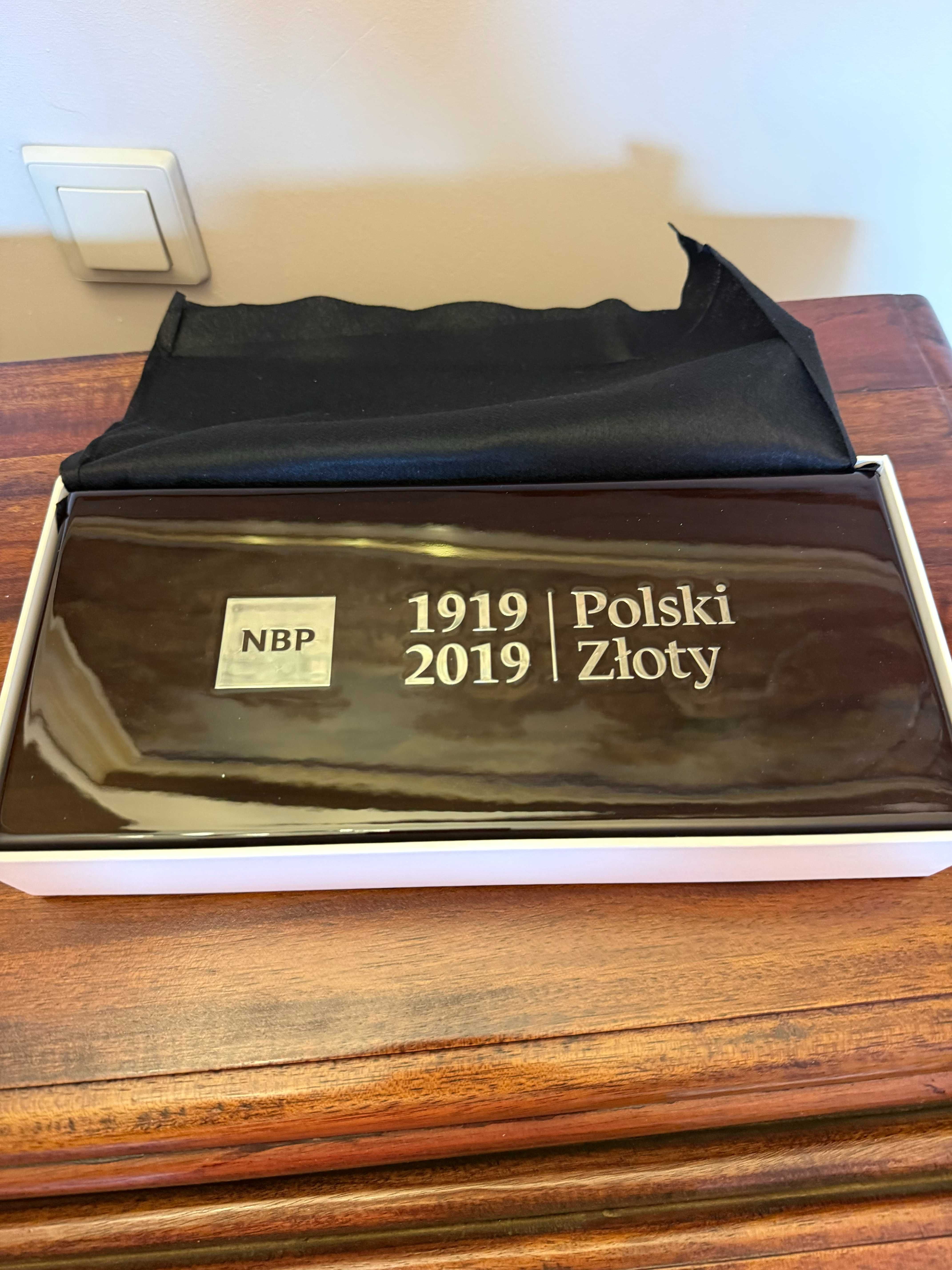 100 lat złotego (zestaw 9 srebrnych monet)