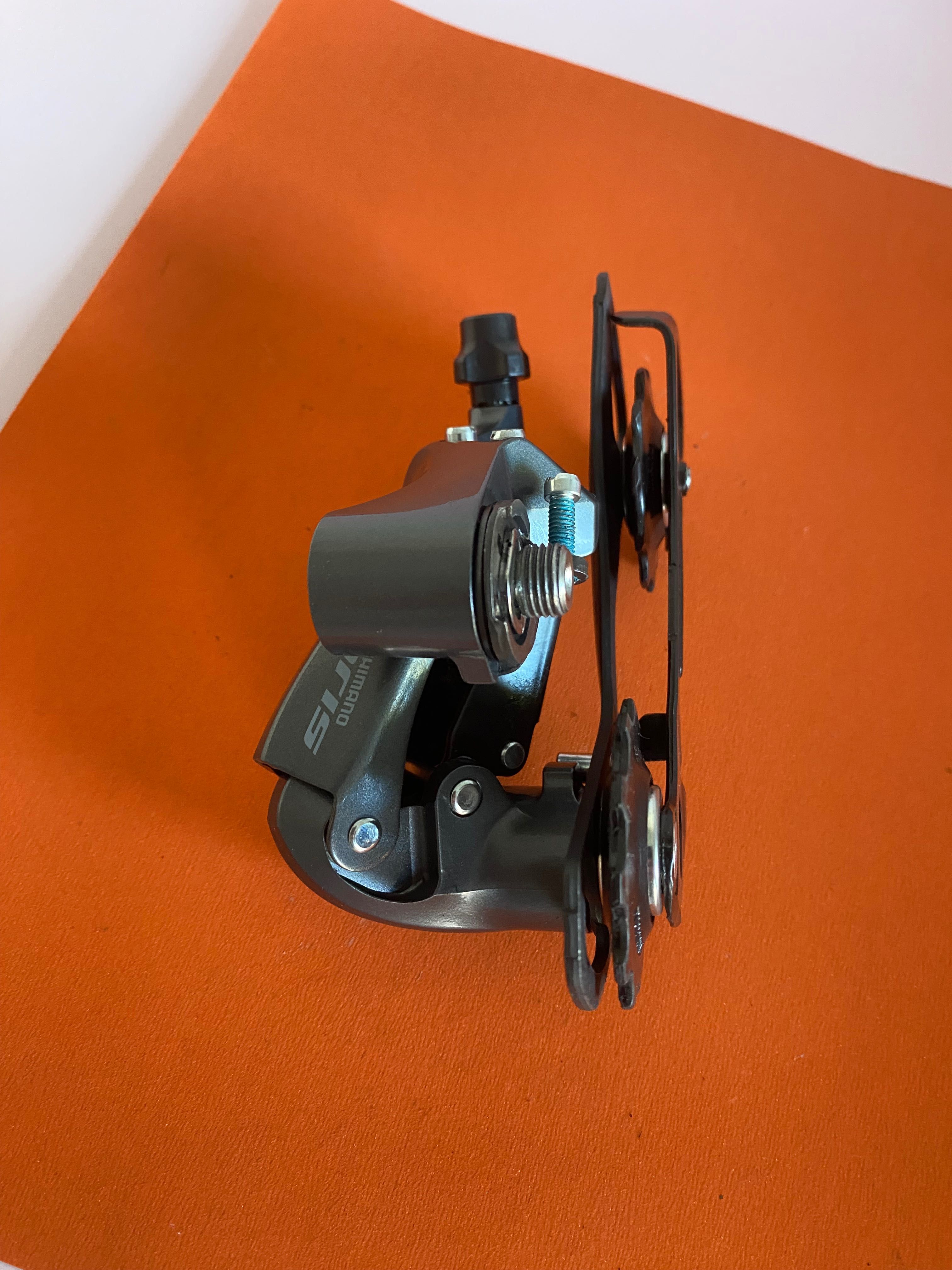 Przerzutka tylna SHIMANO Claris RD-R2000 SS