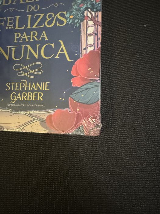 Livro a Balada de Felizes para Nunca. NOVO. Autora Stephanie Garber