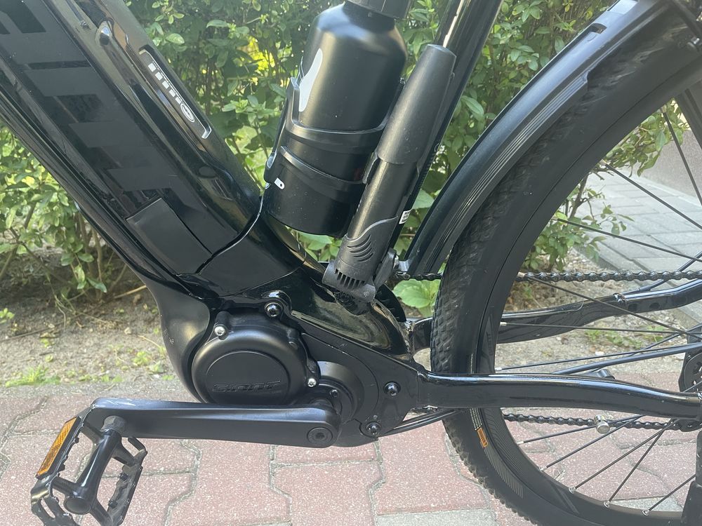Rower elektryczny GIANT Et GTS