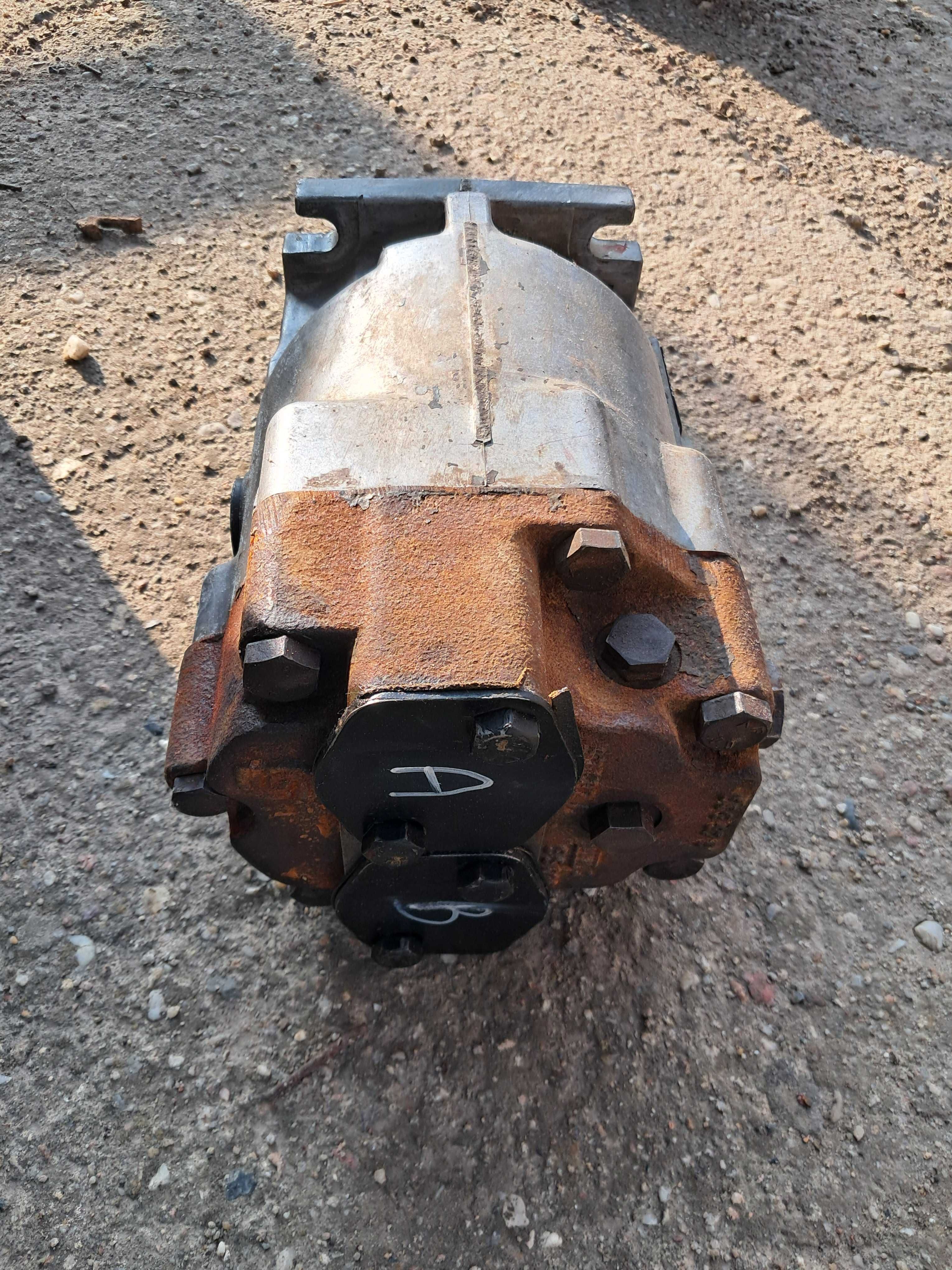 Pompa hydrauliczna hydrostat Sauer Danfoss 90R075 + silnik 90M075