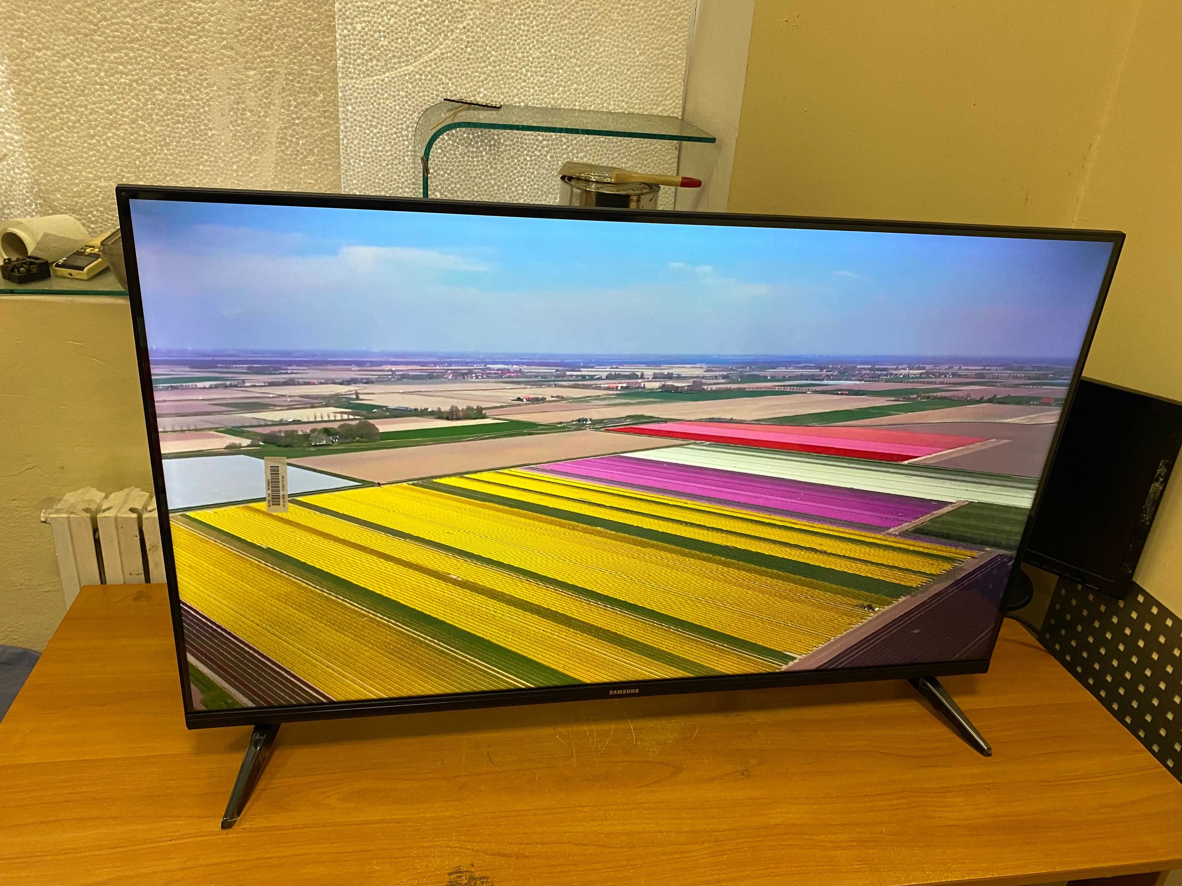 Новинка 2024 Телевизоры Samsung Smart TV 24' Wi-Fi Корея+гарантия+IPTV