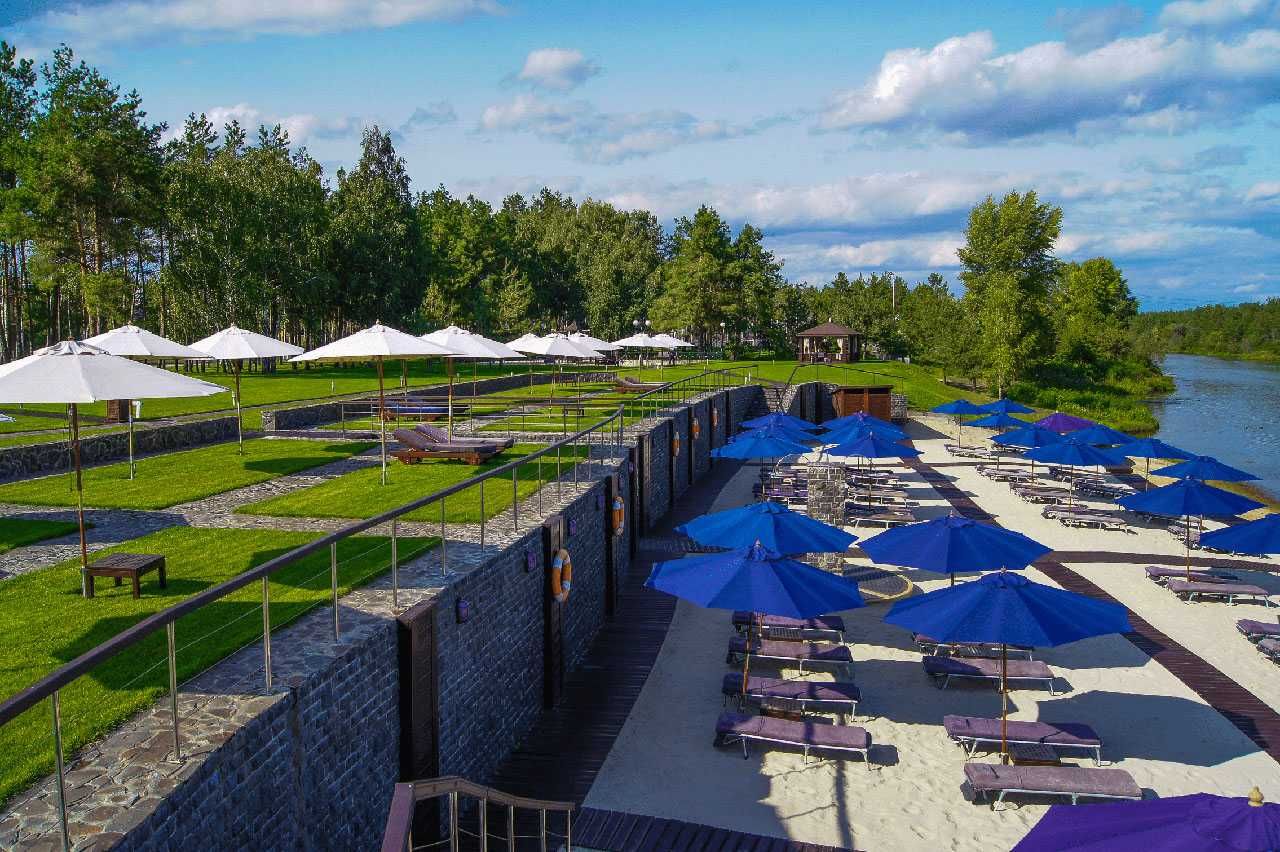Будинок в амер колоніальному стилі вКМ Riviera Village Рів'єра Вілледж