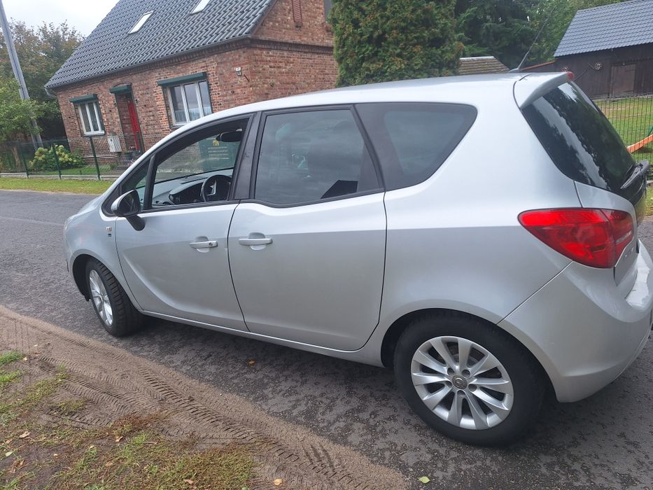 Opel Meriva 2013,Benzyna 1.4 100km