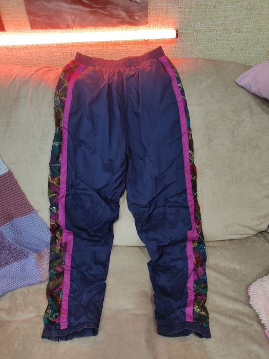 Спортивні штани в стилі 90х / 90s з підкладкою