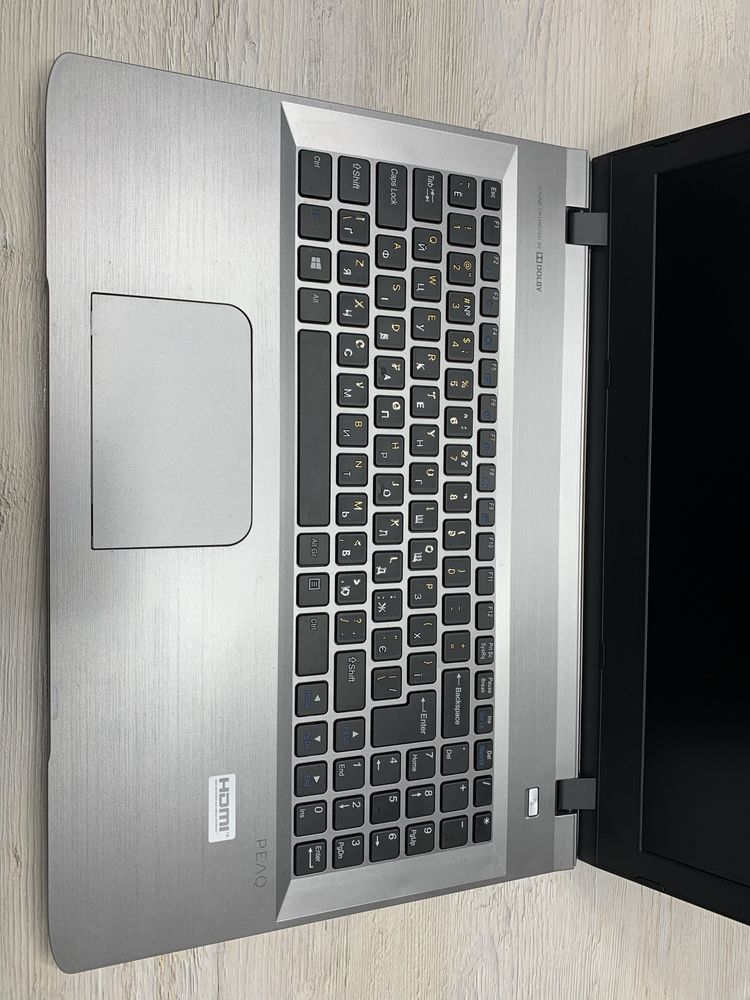 Ноутбук PEAQ i5-6200U/ddr4 8Gb/ssd 128Gb