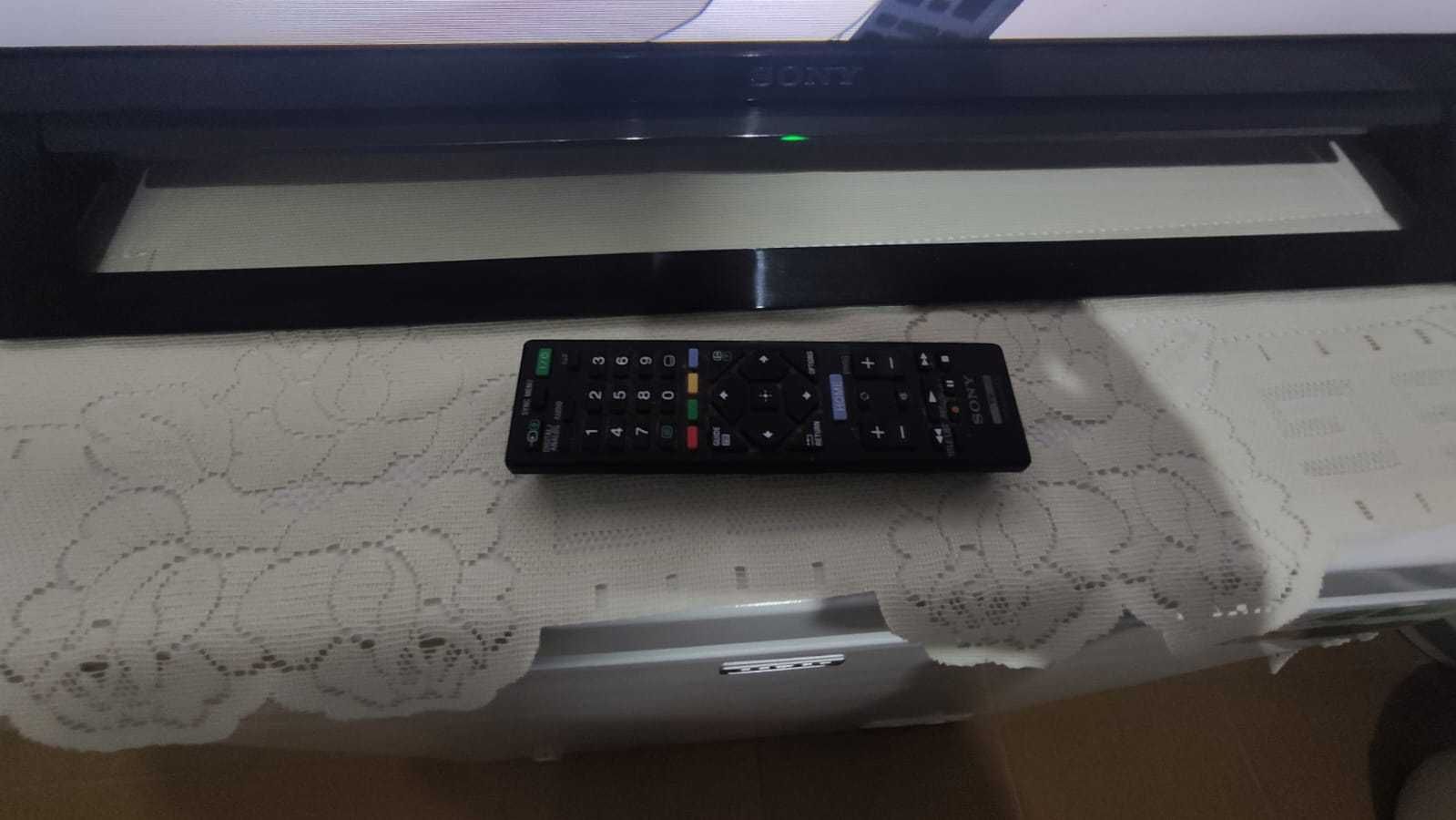 Telewizor TV Sony 40 cali KDL-40R450B