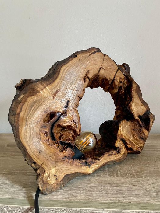 Candeeiro de mesa rustico