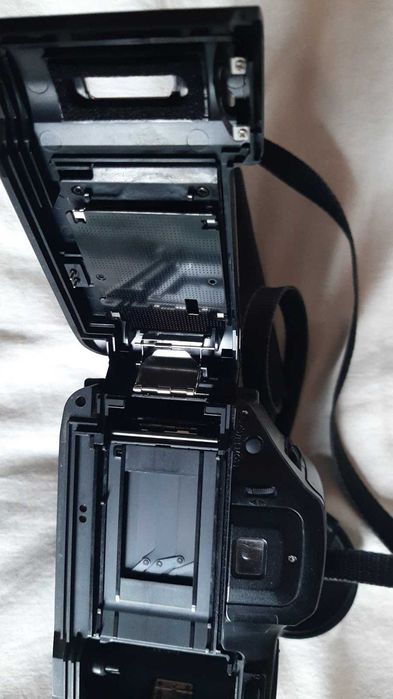 Фотоаппарат плёночный Olympus iS-100s. Объектив 28-110/ 4,5-5,6.