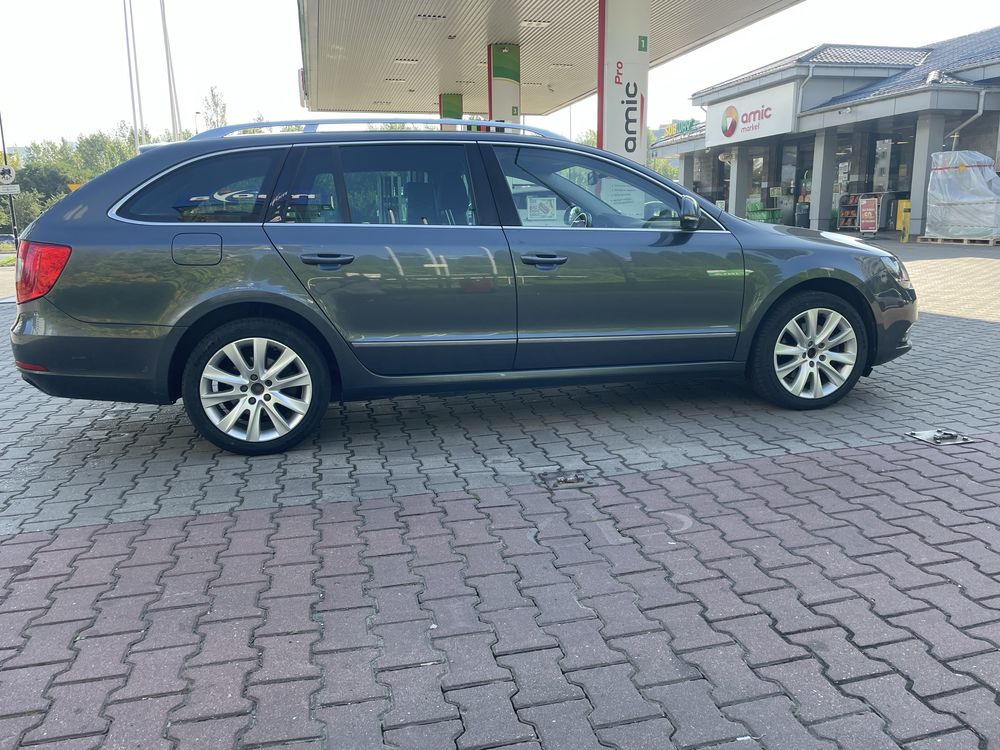 Skoda superb 2.0 tdi dsg z danii orginalny przebieg