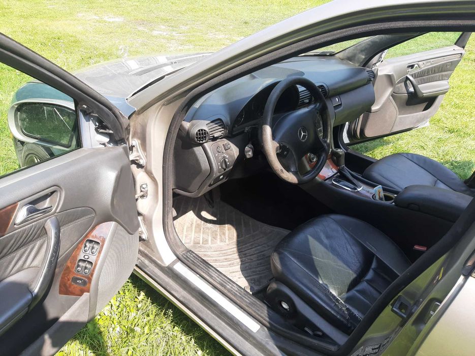 W203 C240 4matic 2005 polift LPG, oryginalne felgi AMG