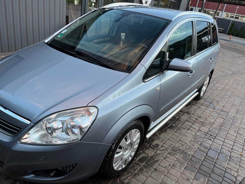 Opel  Zafira B 2008 р