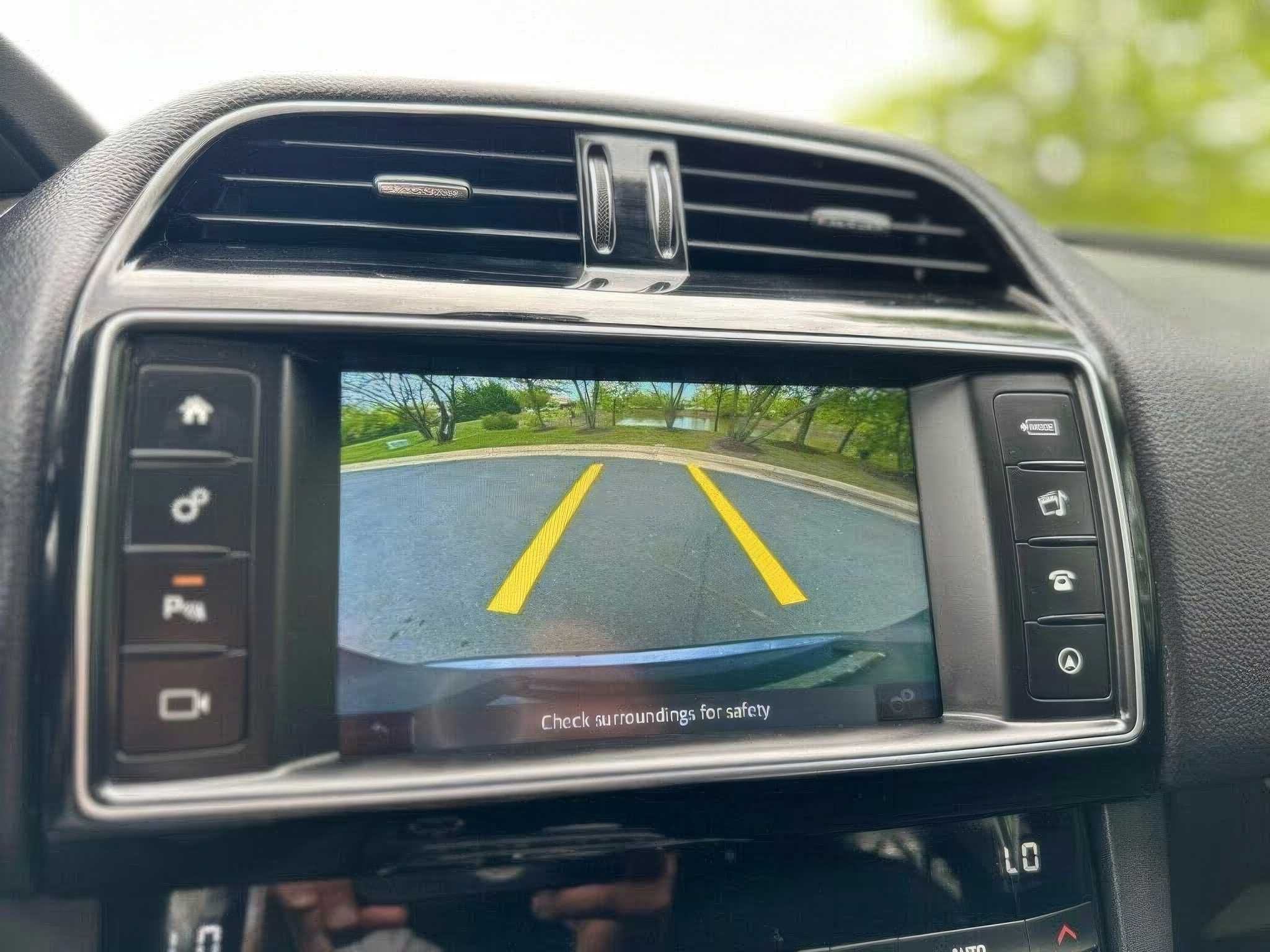 2018 Jaguar F-PACE 30t Prestige