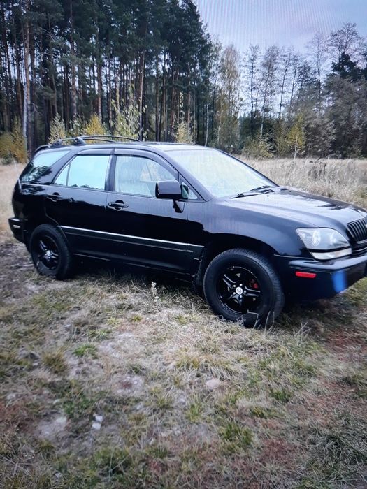 Продам Lexus RX300 1999 року
