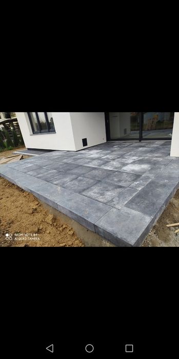 Układanie kostki brukowej