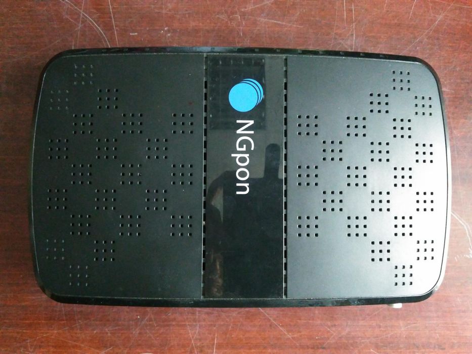 Wifi роутер GPON/EPON ONU NGN-04G-W